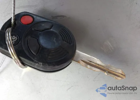 2010 Ford Fusion Se из США, поврежденный, VIN 3FAHP0HA4AR104266